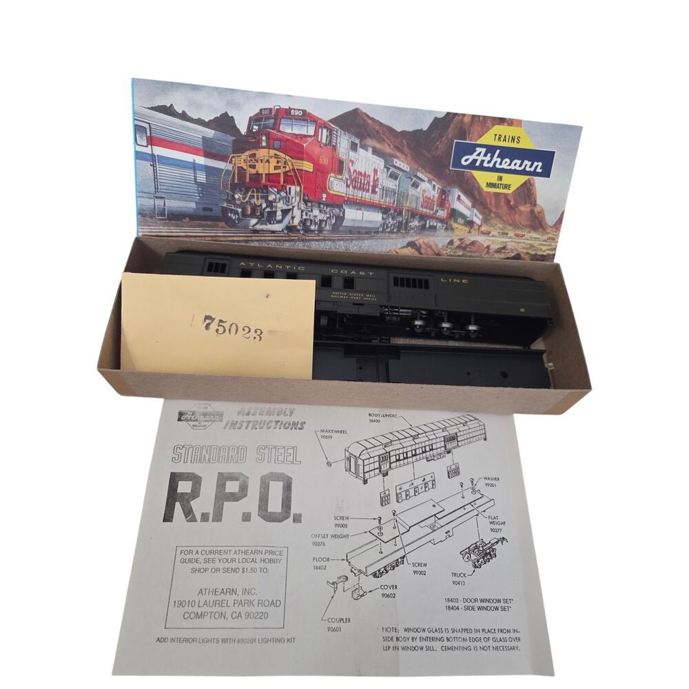 Athearn 2412 Std RPO Standard Steel Model Kit Train